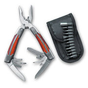 Мультитул Stinger MT-3080 с нейлоновым чехлом